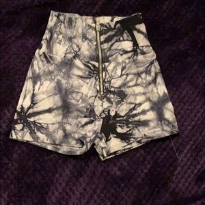 I heart raves black and white tye dye shorts